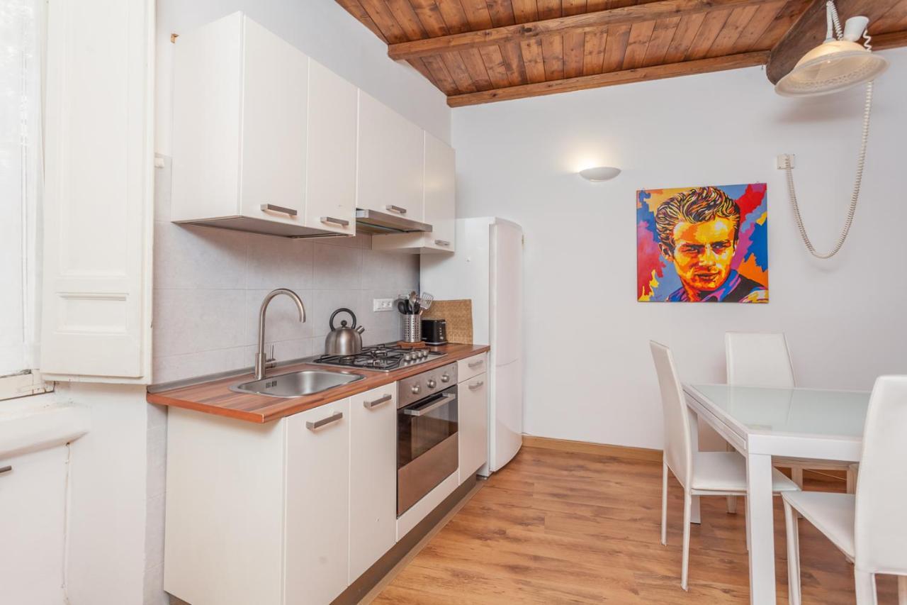 Balestrari Palace Рим Екстериор снимка